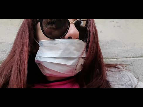 ❤️ Николетта мстит своему соседу и писает в его гараже (Специальный Covid19 Итальянский карантин) ❤️ Видео траха на порно сайте pornxlxx.ru