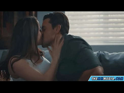 ❤️ романтический секс с хорошей грудастой мамой ❤️ Видео траха на порно сайте pornxlxx.ru